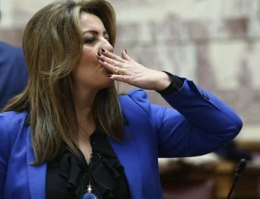 Πότε γιορτάζουμε την 28η Οκτωβρίου; Βουλευτής της ΝΔ μας αφήνει σύξυλους με την απάντησή της